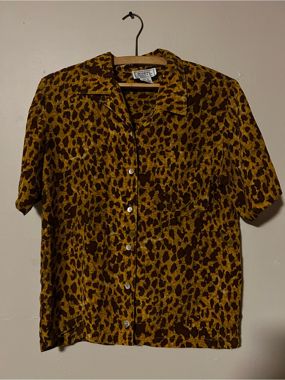Jennifer Moore 100% SILKMustard and Brown Leopard Short Sleeve Button-Down Shirt